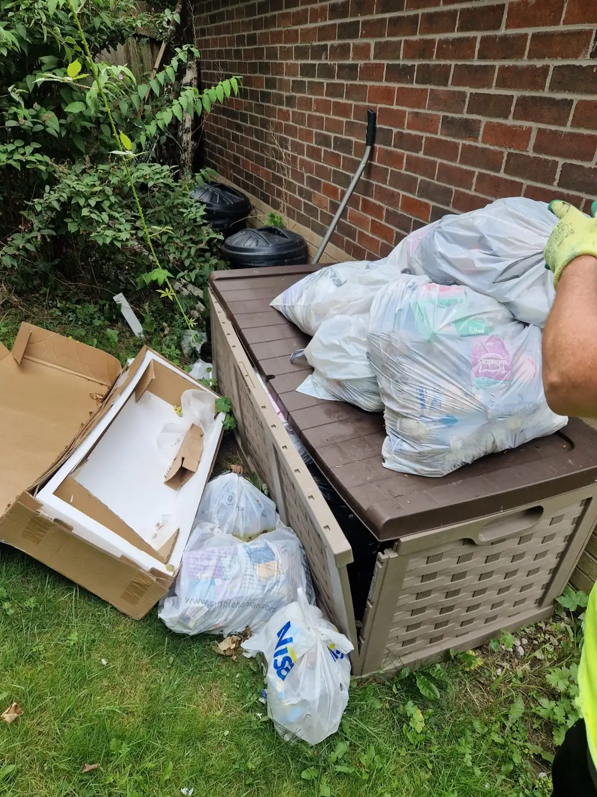 Garden Waste Removal in Cheadle Hulme - uniformed team with van