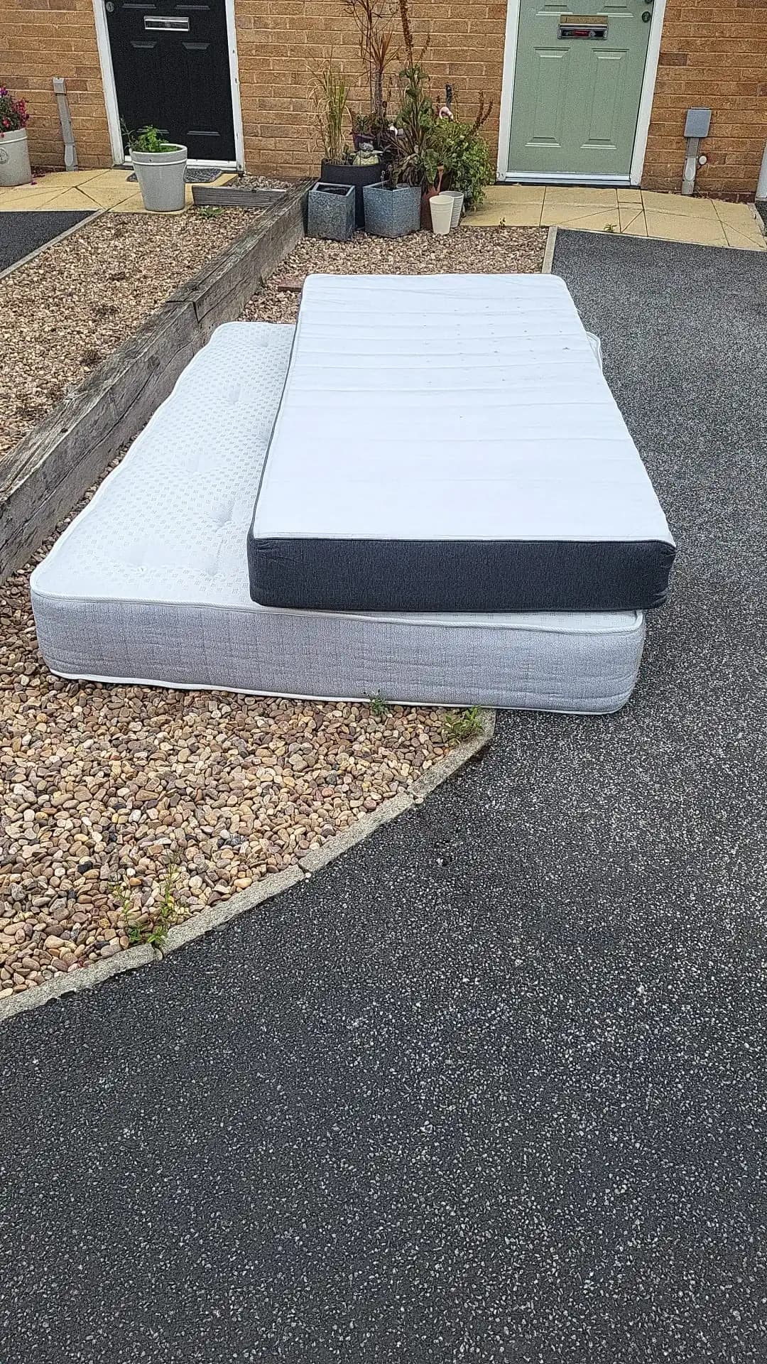 Mattress Removal in Oldham - uniformed team with van