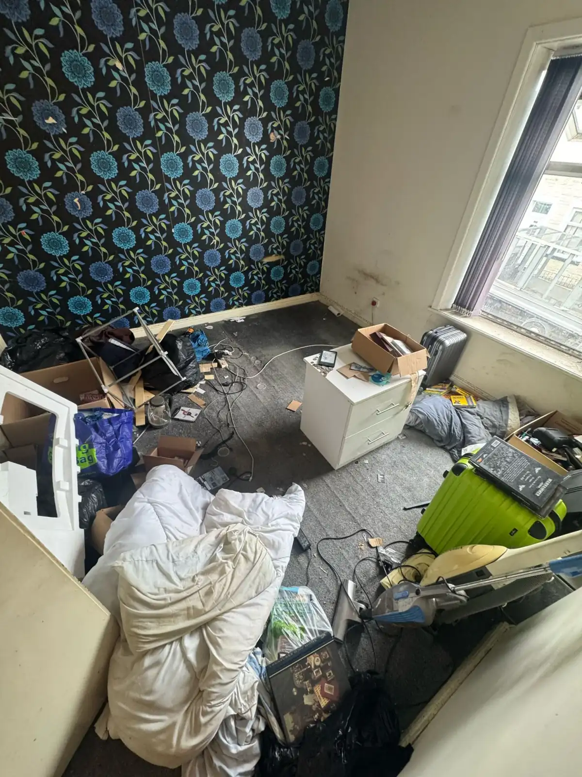 Sensitive House Clearance in Cheadle Hulme - uniformed team with van