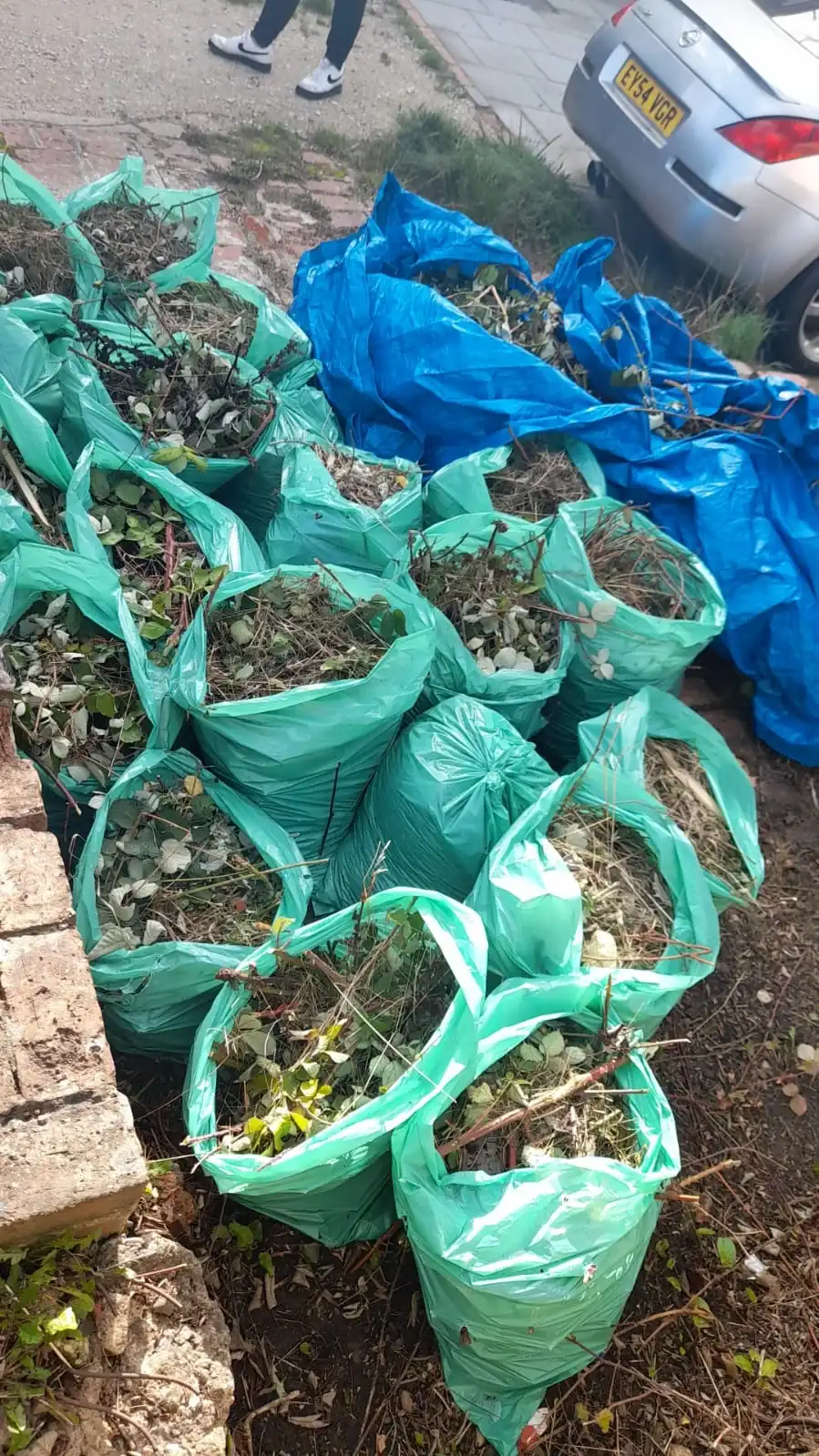 Rubbish Removal in Oldham - uniformed team with van