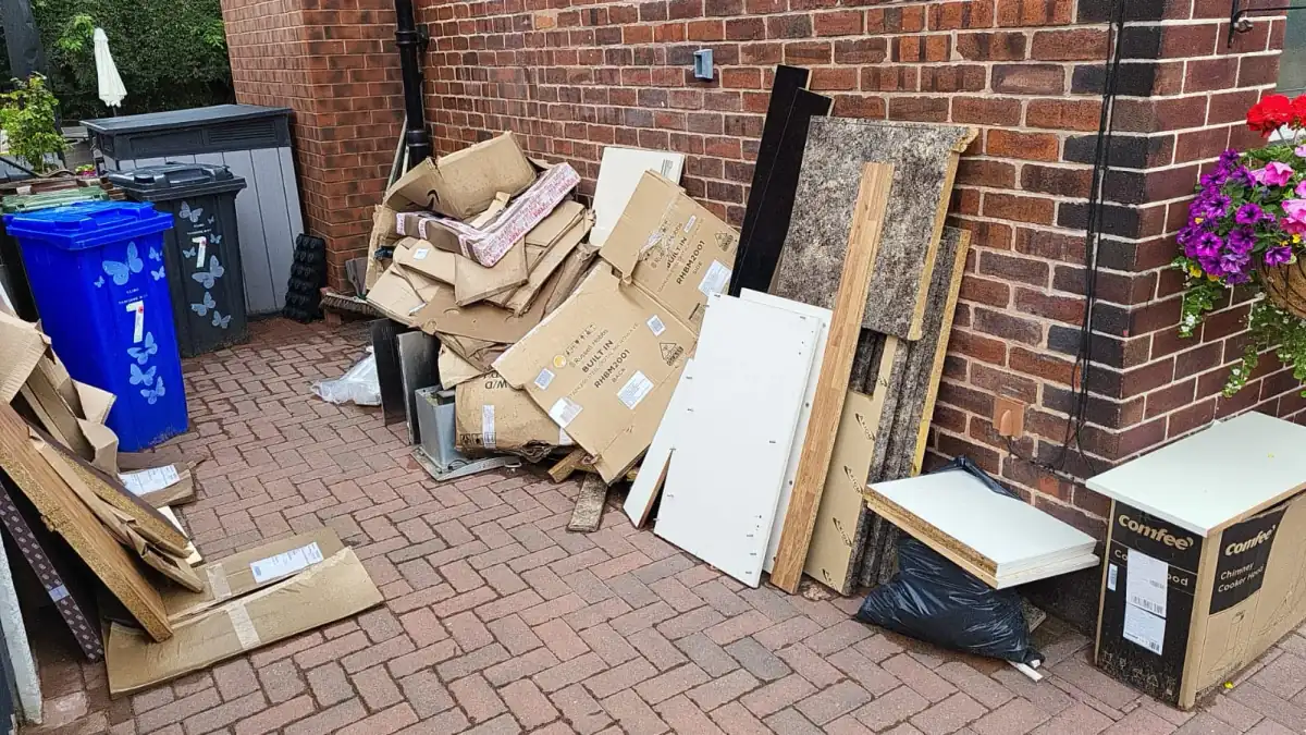 Trade Waste Removal in Skelmersdale - uniformed team with van